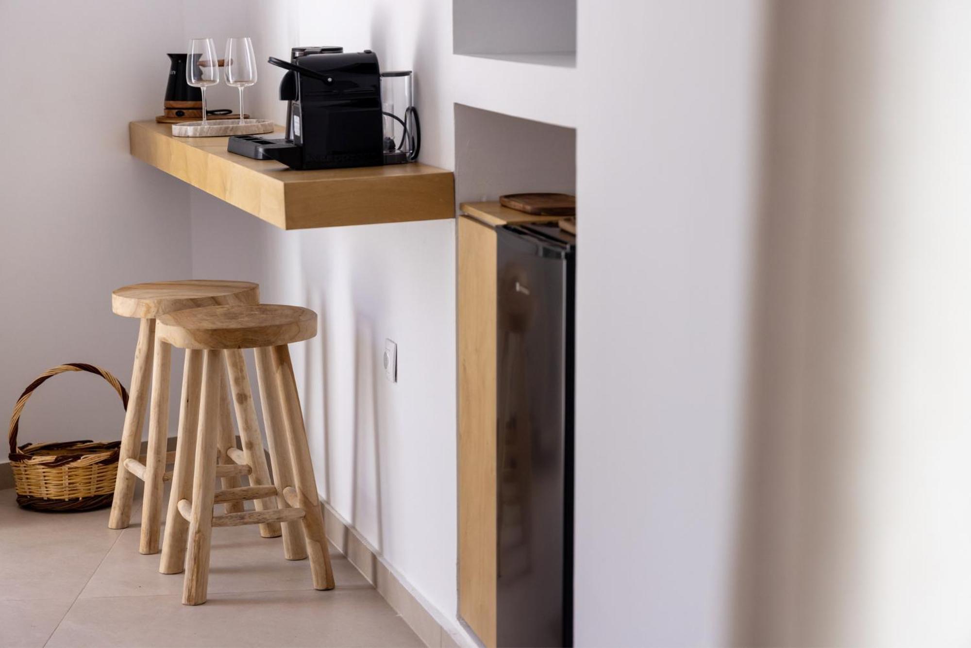Alora Suites Τήνος Δωμάτιο φωτογραφία