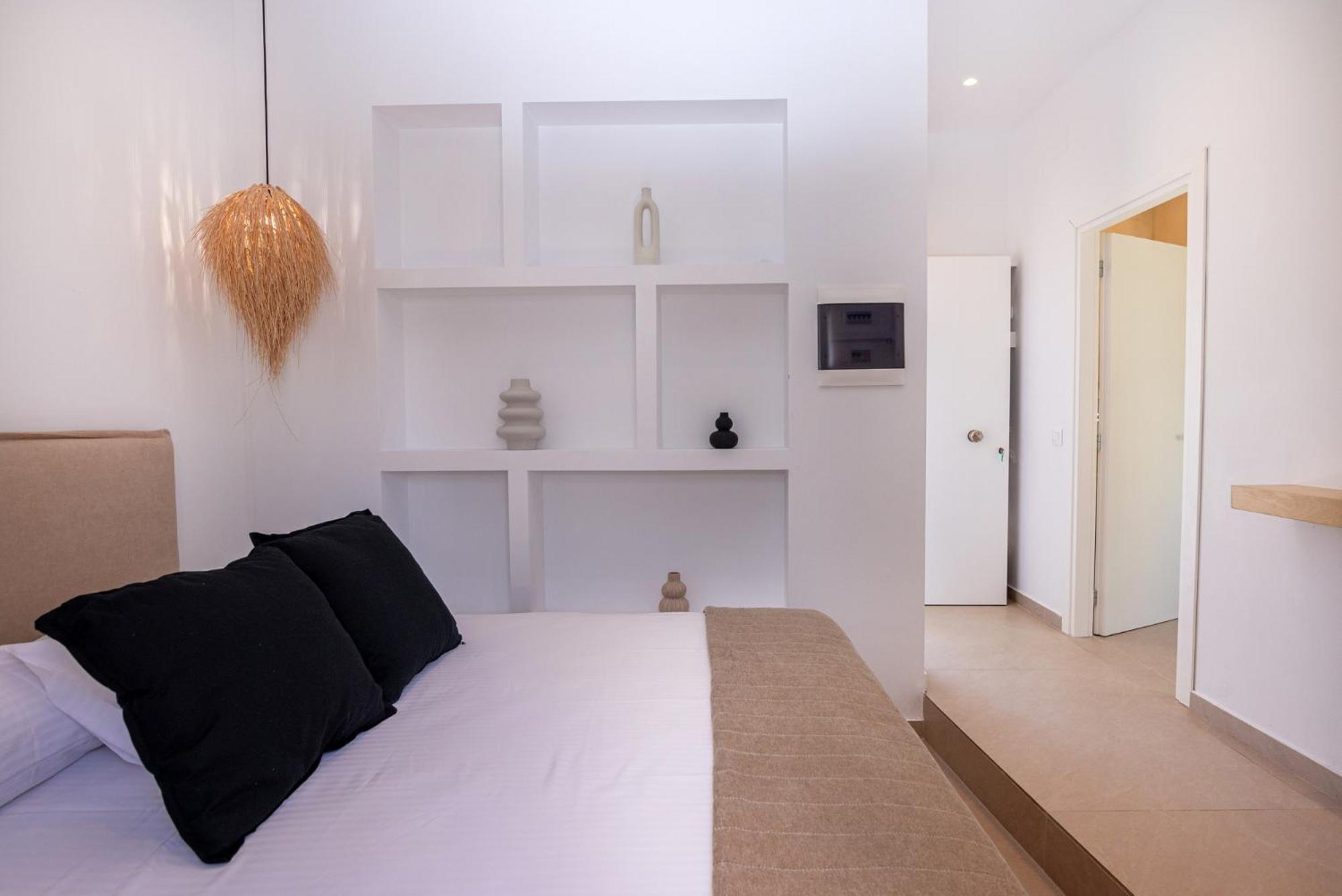 Alora Suites Τήνος Δωμάτιο φωτογραφία